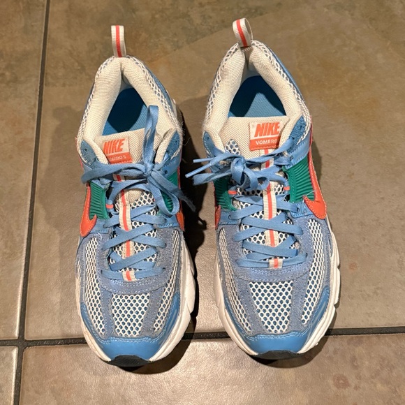 Nike Vomero 5 Sz 5.5 - Picture 2 of 14